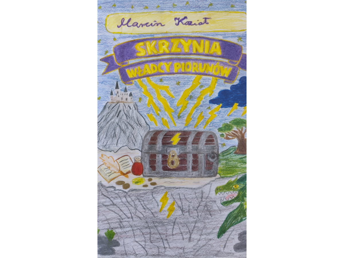  II miejsce - zdjęcie autorskiej okładki książki pt. Skrzynia Władcy Piorunów