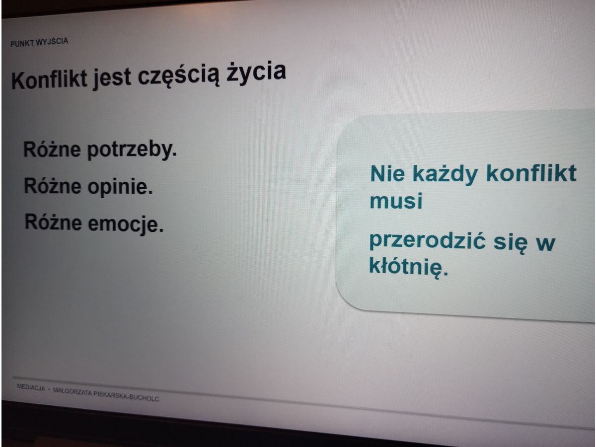 Slajd z prezentacji o mediacji 